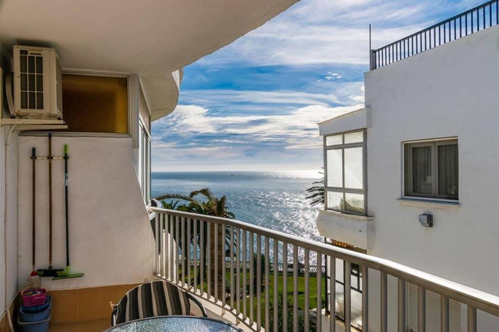 Acapulco Playa -Nerja Apartment Екстериор снимка
