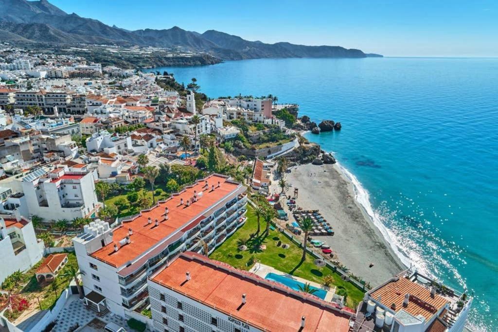 Acapulco Playa -Nerja Apartment Екстериор снимка