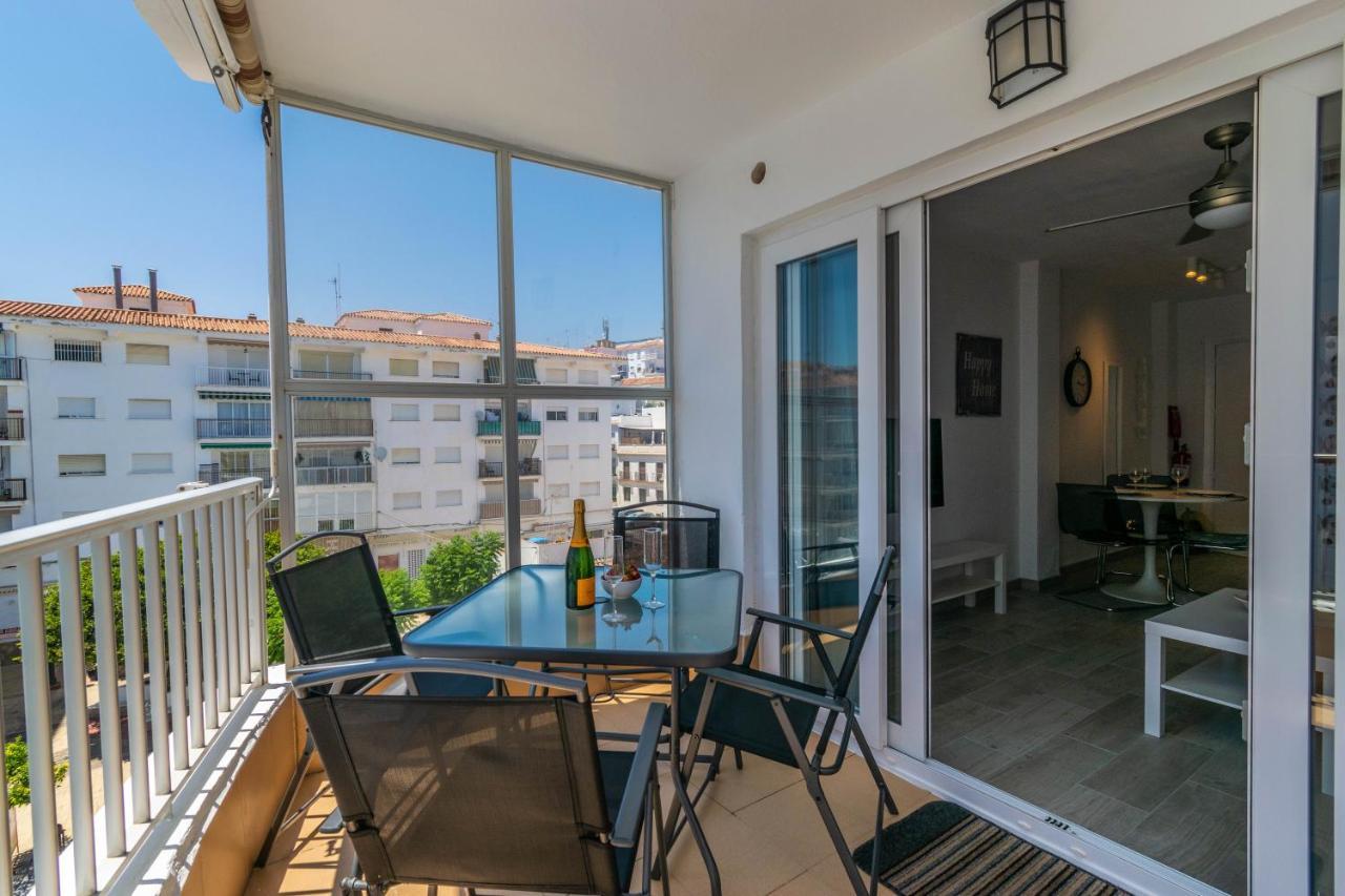 Acapulco Playa -Nerja Apartment Екстериор снимка